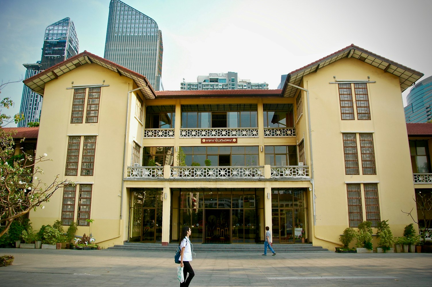 「上海政法大学学校怎么样」〃上海政法大学法学专业怎么样